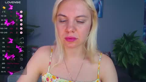 Snapshot of soul_liza chatting on 07-26-26, 01:36 Lisa online show from 07-26-26, 01:36