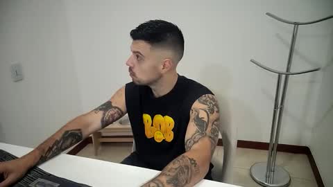 Snapshot of soulmanager69 chatting on 10-29-25, 05:20 soulmanager69 online show from 10-29-25, 05:20