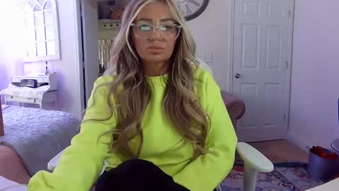 Your Barbii online show from 02-18-25, 09:53