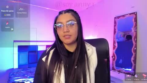 Snapshot of soy_anny_777 chatting on 04-26-26, 04:54 ANNY online show from 04-26-26, 04:54