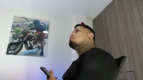 soy_apolo online show from 11-04-25, 12:37