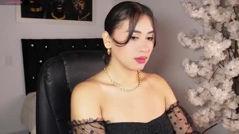 Daniela online show from 11-20-25, 02:34