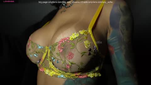 100 explicit here   online show from 01-18-25, 10:49