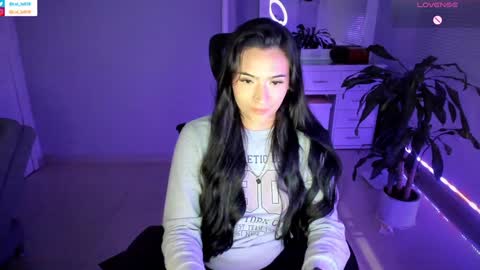 Luisa    online show from 01-09-25, 04:19