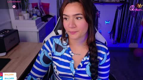 Luisa    online show from 03-27-26, 11:04