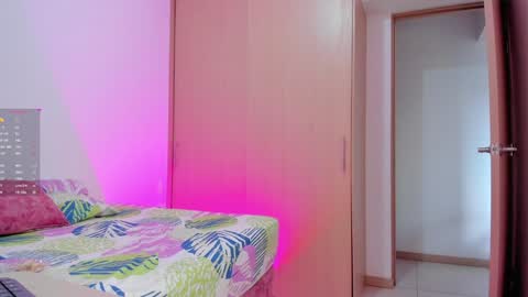 Instagram Soyamandaa  1 online show from 01-16-25, 09:30