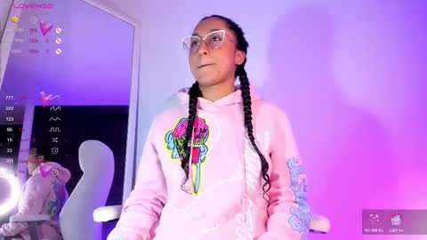 Juliana online show from 01-15-26, 12:15