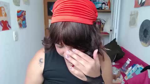 Nana Bela  online show from 10-07-25, 02:25