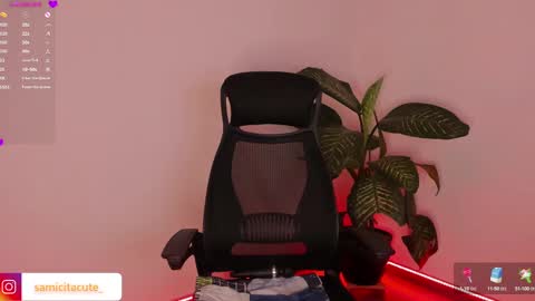 Snapshot of soysamicita_ chatting on 12-07-24, 08:44 Sami Diaz online show from 12-07-24, 08:44