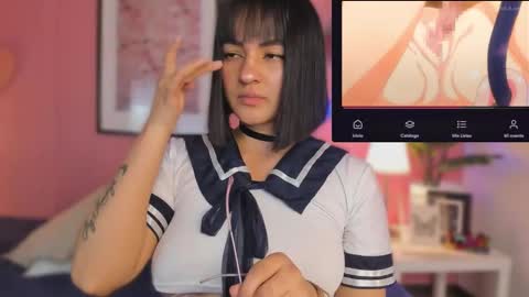 Snapshot of soysaraa_ chatting on 09-20-25, 05:41 Aleja online show from 09-20-25, 05:41