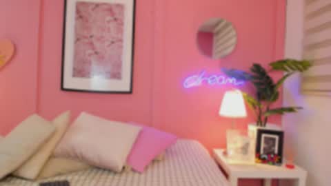 Snapshot of soysaraa_ chatting on 10-01-25, 05:46 Aleja online show from 10-01-25, 05:46