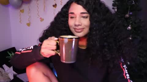 Snapshot of soytropicalfruit chatting on 12-10-24, 04:56 You want to talk to me more personal follow me in My Channel VIP 50 the discount online show from 12-10-24, 04:56
