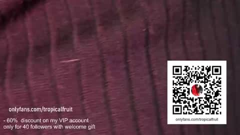 Snapshot of soytropicalfruit chatting on 02-19-25, 01:29 You want to talk to me more personal follow me in My Channel VIP 50 the discount online show from 02-19-25, 01:29