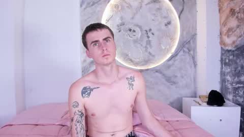 spaceboy_1 online show from 02-27-26, 09:15