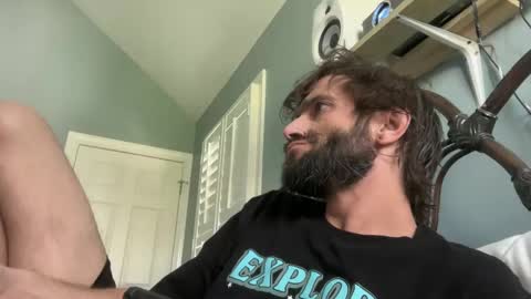 TrndSettrz online show from 01-25-25, 04:35