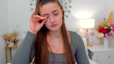 Julia online show from 03-24-26, 03:28