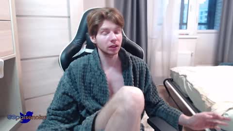 Mike online show from 03-05-25, 03:07