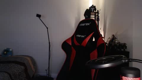 Anthony online show from 09-12-25, 01:06