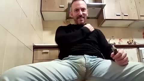 Snapshot of spanishharddick chatting on 12-26-24, 09:26 Manu online show from 12-26-24, 09:26