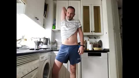 Manu  online show from 02-21-26, 02:34