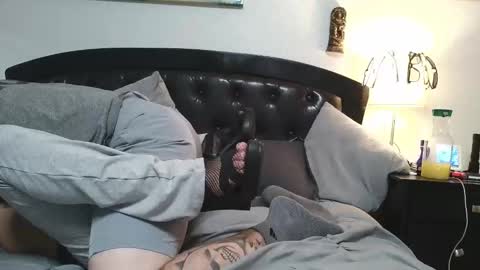 Snapshot of spankandsubmit chatting on 09-24-25, 05:22 spankandsubmit online show from 09-24-25, 05:22