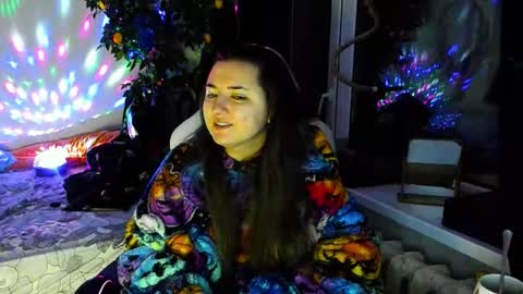 Snapshot of spanking_girls chatting on 03-25-26, 01:00 Evgenia online show from 03-25-26, 01:00