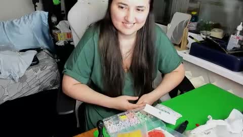 Snapshot of spanking_girls chatting on 04-01-26, 10:51 Evgenia online show from 04-01-26, 10:51