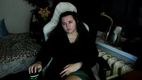 Snapshot of spanking_girls chatting on 04-03-26, 10:08 Evgenia online show from 04-03-26, 10:08