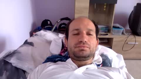 Snaiky online show from 05-13-26, 01:30