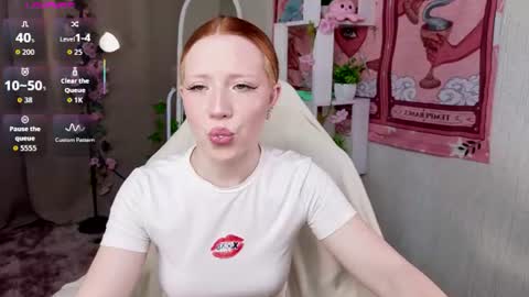 Snapshot of sparky_fox chatting on 06-26-26, 12:15 Nika online show from 06-26-26, 12:15
