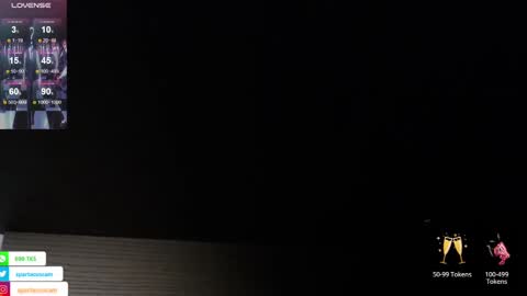 Snapshot of spartacus_cam chatting on 12-21-24, 05:47     online show from 12-21-24, 05:47