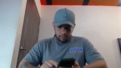 Snapshot of spartacus_cam chatting on 02-04-25, 05:10     online show from 02-04-25, 05:10