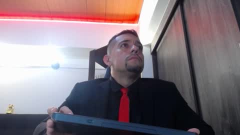     online show from 01-15-26, 05:23