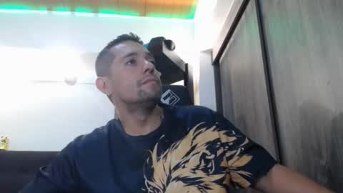     online show from 03-12-26, 05:24