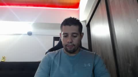 Snapshot of spartacus_cam chatting on 06-05-26, 05:36 online show from 06-05-26, 05:36