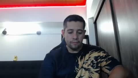 Snapshot of spartacus_cam chatting on 06-24-26, 05:28 online show from 06-24-26, 05:28