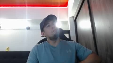 Snapshot of spartacus_cam chatting on 07-07-26, 07:23 online show from 07-07-26, 07:23