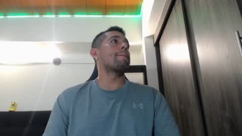 Snapshot of spartacus_cam chatting on 07-23-26, 05:05 online show from 07-23-26, 05:05