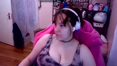 Snapshot of spawnofademon chatting on 05-01-26, 10:42 spawnofademon online show from 05-01-26, 10:42
