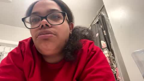 Snapshot of specialkayy06 chatting on 10-03-25, 07:55 Specialkayy online show from 10-03-25, 07:55