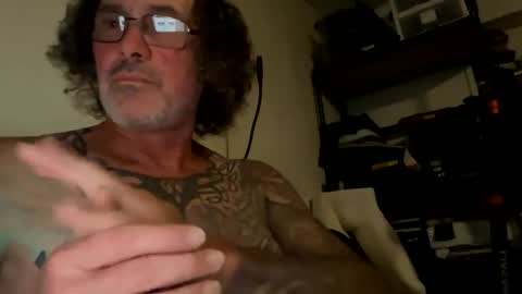 specter1972 online show from 06-02-26, 12:23