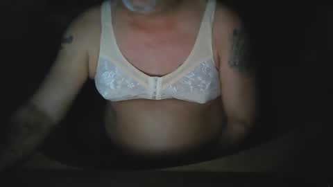Snapshot of spektor1389 chatting on 01-25-25, 02:58 spektor1389 online show from 01-25-25, 02:58