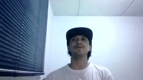 Snapshot of sperm_donor94 chatting on 04-06-26, 07:15 sperm_donor94 online show from 04-06-26, 07:15