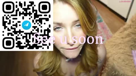 Snapshot of spicejessy chatting on 05-08-26, 06:19 your sweet Jessy online show from 05-08-26, 06:19