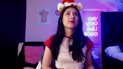 scarlett online show from 12-16-25, 01:05