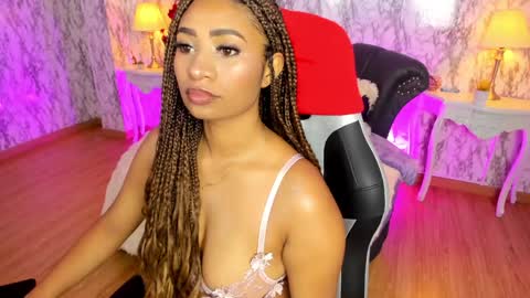 Amelia      GTM-5 817       IG Spicychoco am online show from 01-13-25, 01:06