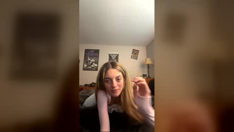 spicydiamond23 online show from 05-28-26, 09:23