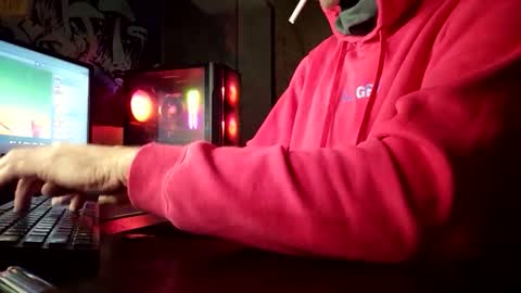 Snapshot of spicyfox420 chatting on 10-09-25, 04:16 SpicyFox420 online show from 10-09-25, 04:16