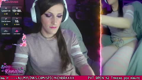 Kendra online show from 12-27-24, 03:20