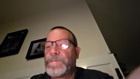 Snapshot of spider00969 chatting on 11-27-25, 04:47 spider00969 online show from 11-27-25, 04:47